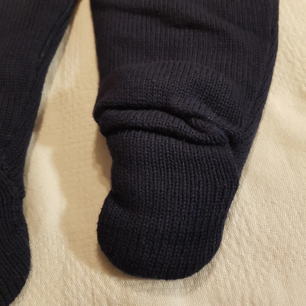 Absorba 9 months bunting knit snowsuit - Picture 7 of 7